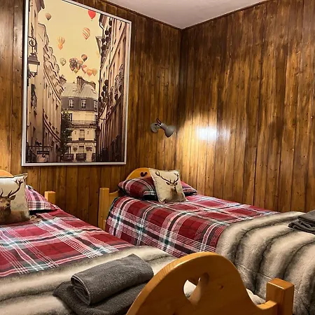 Lovely 2 Bed In With Garden *